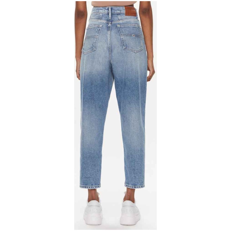 TOMMY JEANS MOM JEAN ULTRA HIGH TAPERED DW0DW17283 1AB